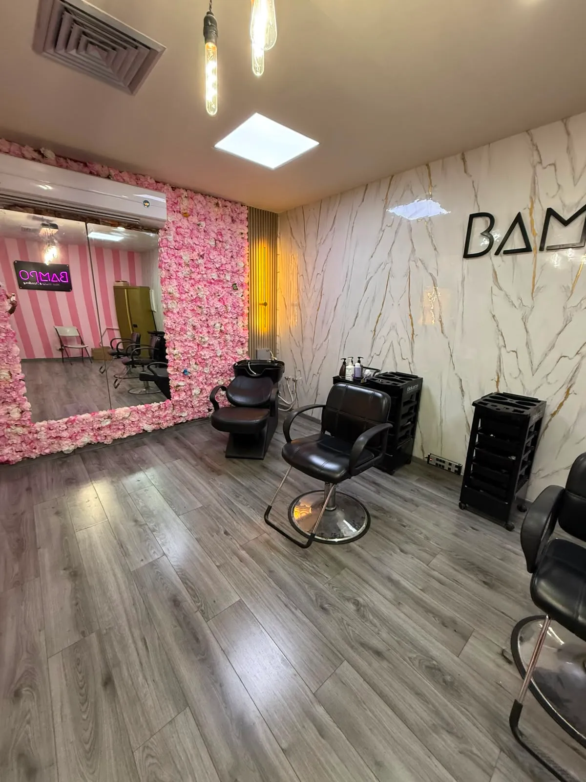 Interior del salón BAMPO